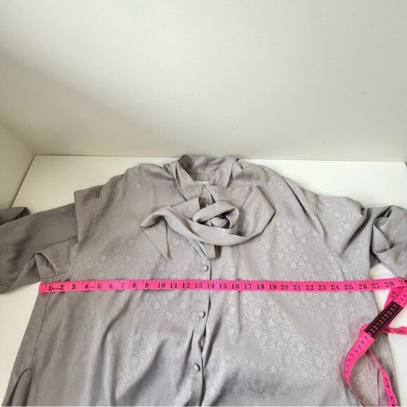 Aritzia 1-01 Babaton Womens Luxembourg Blouse Size M - Picture 14 of 15